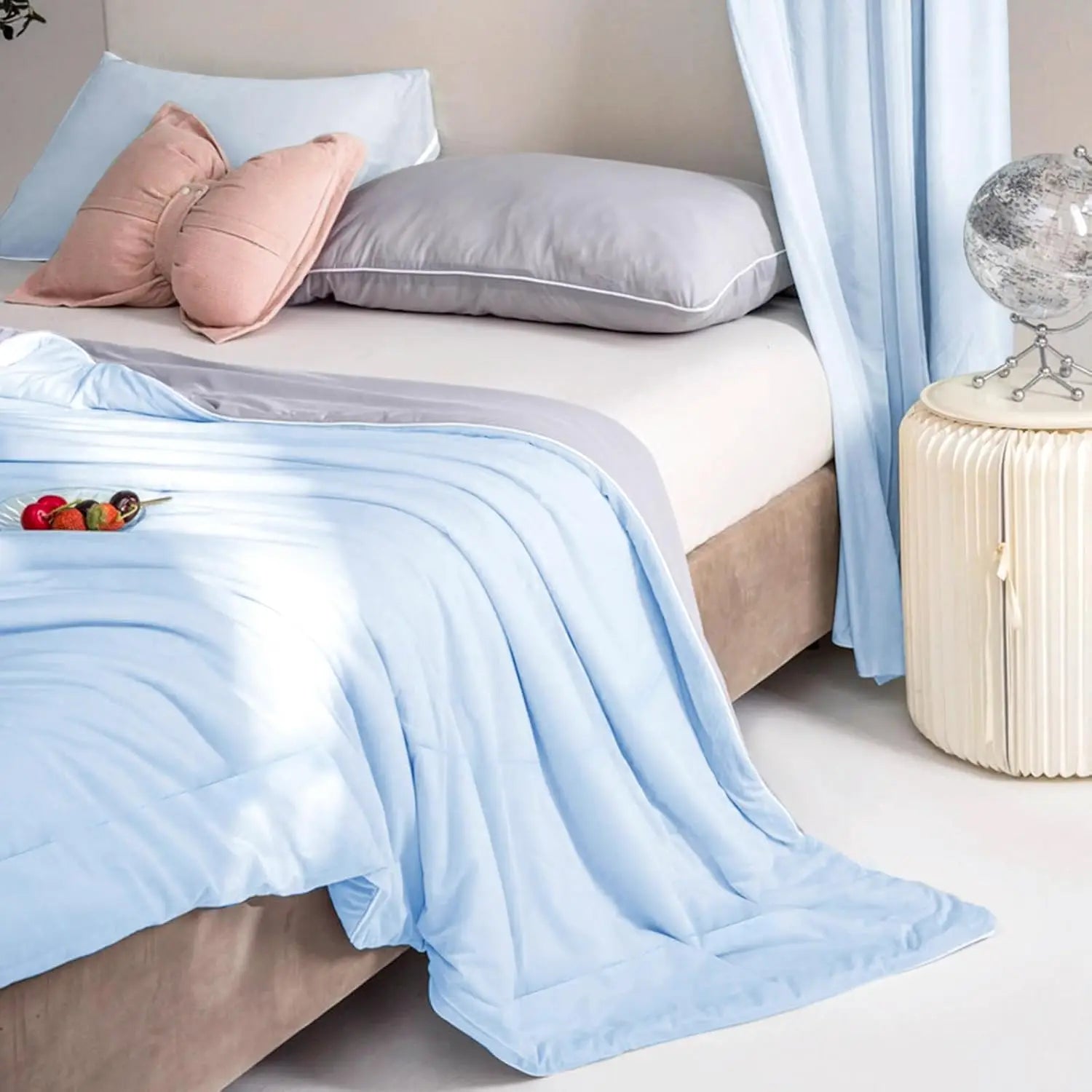 Double-Sided Cooling Comforter